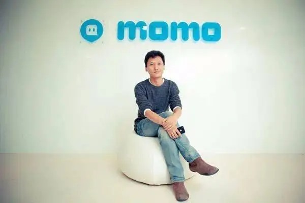 怎么查看自己的陌陌号啊？